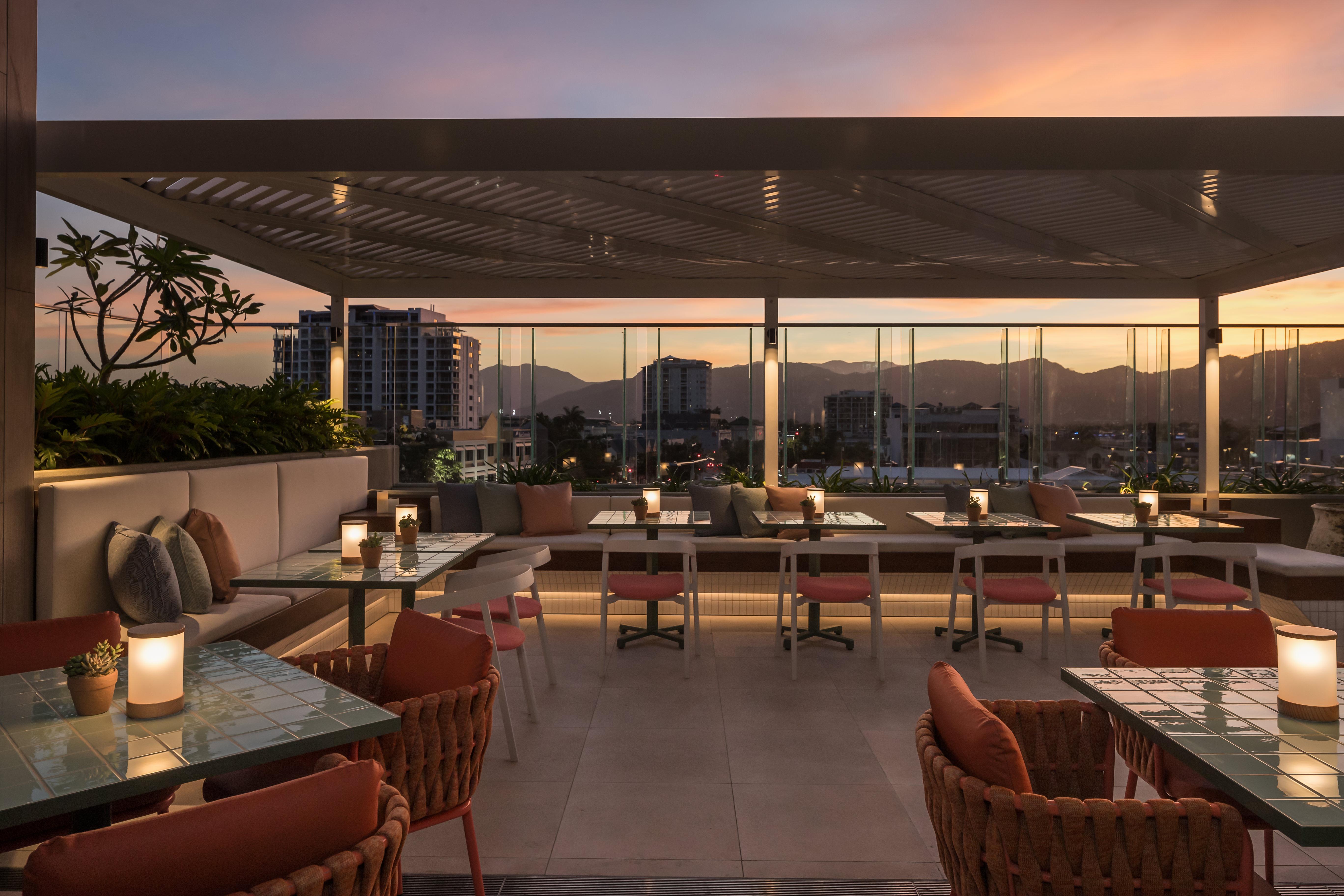 Crystalbrook Bailey Hotel Cairns Exterior photo The rooftop bar